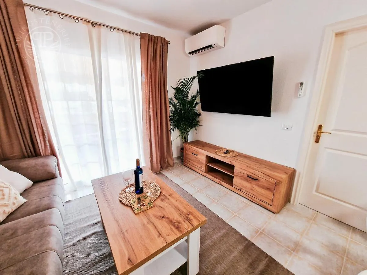 2 Wings Tenerife - Apartment Chayofa