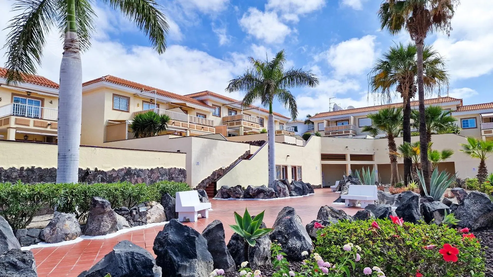 2 Wings Tenerife - Apartment Chayofa Spain