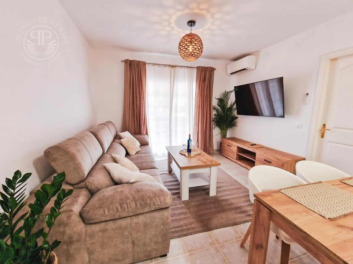 2 Wings Tenerife - Apartment Chayofa